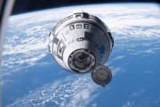 商业太空旅行开卖：2000 万美元体验月球轨道飞行