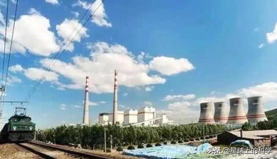 商业太空旅行开卖：2000 万美元体验月球轨道飞行
